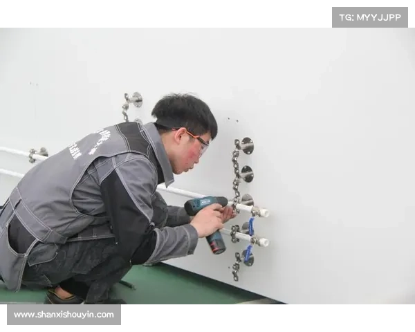 廖三宁变向抛投技艺精湛 压制型控卫逐步崭露锋芒 廖三宁变向抛投技艺精湛 压制型控卫逐步崭露锋芒